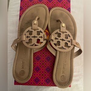 Tory Burch Miller in makeup calf leather VERY USED price reflects condition